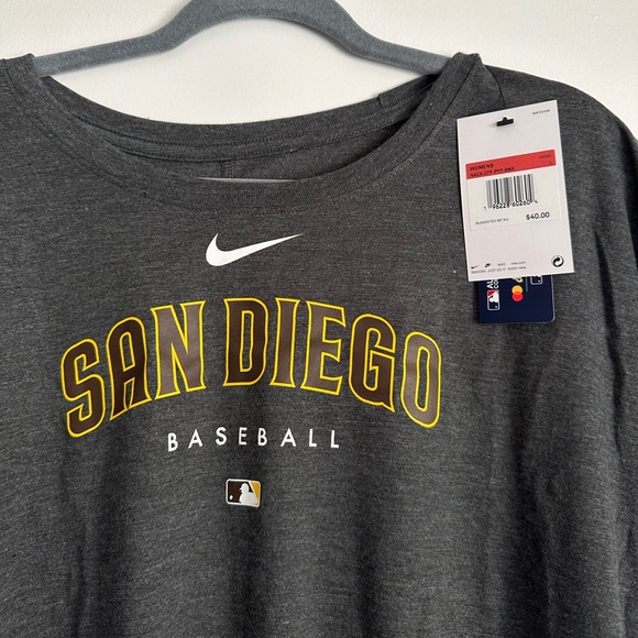 San Diego Padres T-Shirt - Picture 1 of 4